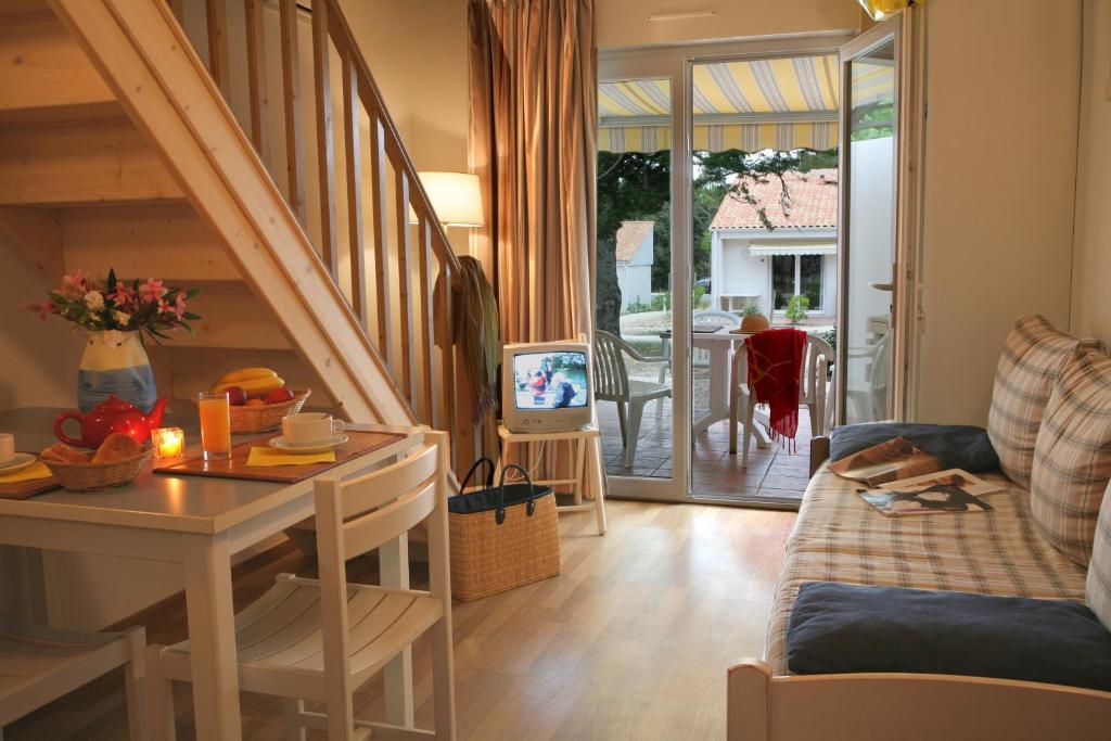 סן-ג'ורג'-דולרו Residence Nemea Les Sables Vignier חדר תמונה